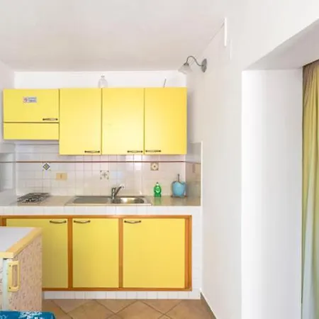 Apartment Usticaappartamenti Ca'serta Isola di Ustica